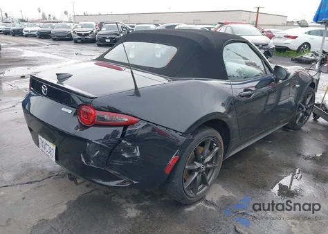 2017 Mazda Mx-5 Miata Club z USA, uszkodzony, nr VIN JM1NDAC72H0121259